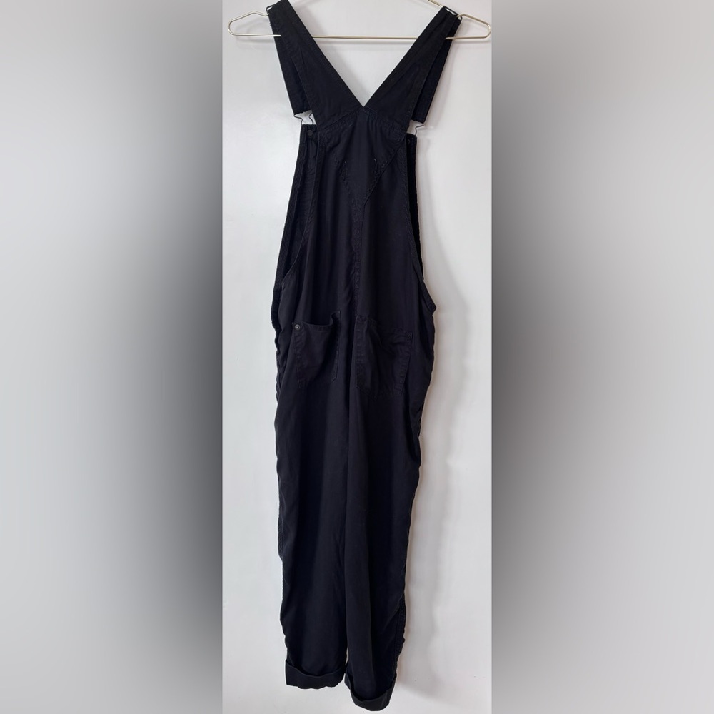 TNA| Aritzia| ‘Senryu’ Black Classic Overalls Sz XXS - Picture 4 of 5